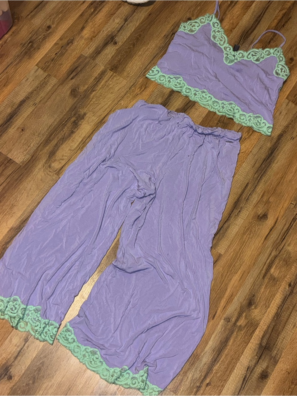 Savage X Fenty Lavender and Mint Lace Trim Pajama Set with robe